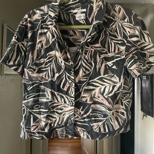 Nicole Miller Black and Cream Leaf Print Button-Down Shirt